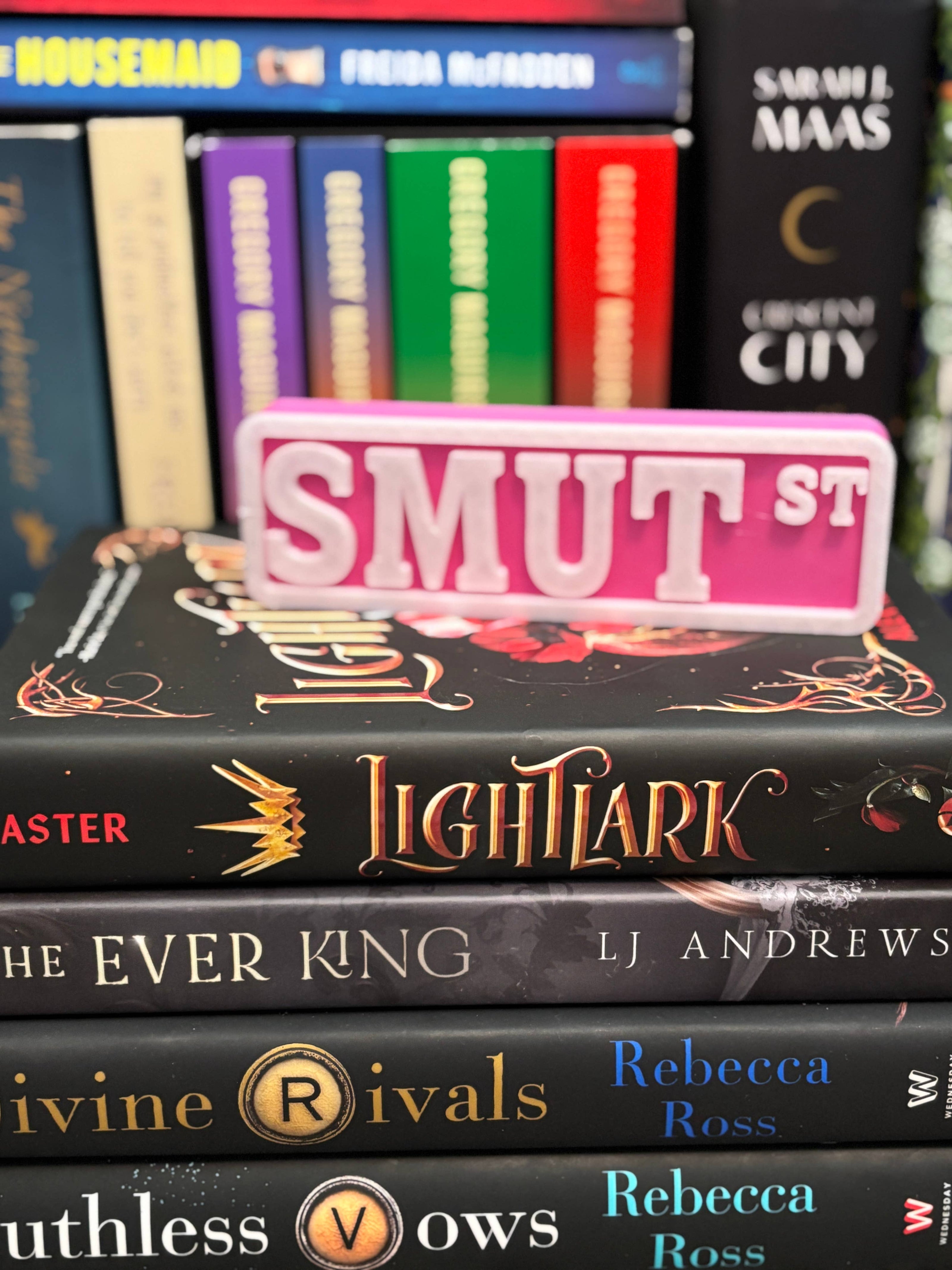 Smut Street Sign | Bookshelf Decor: Black